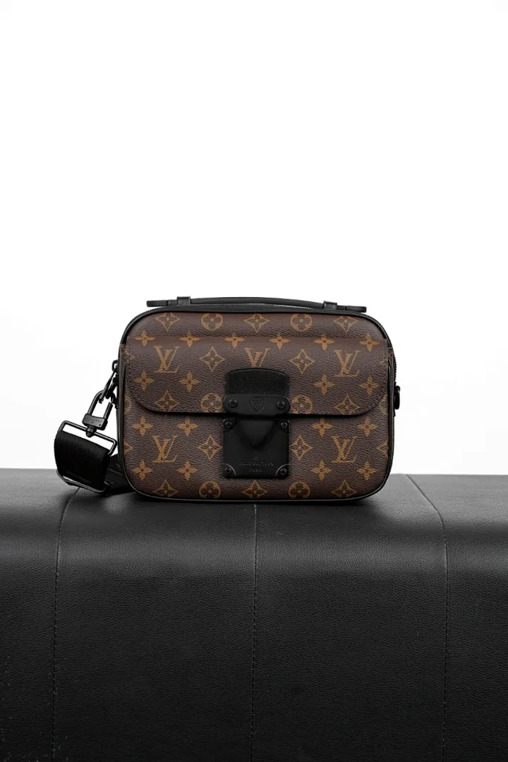 Louis Vuitton · Bandolera