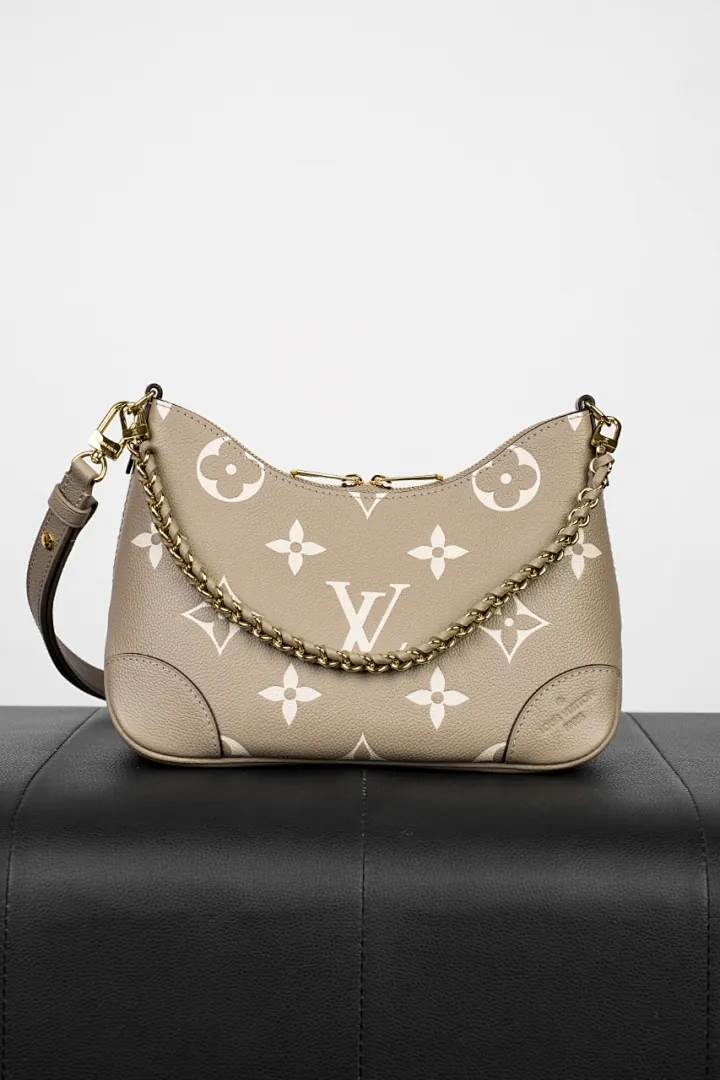 Louis Vuitton · Bandolera