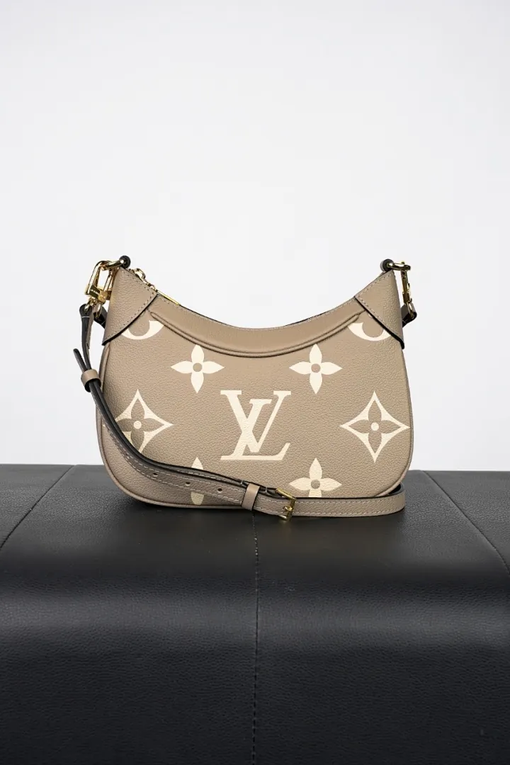 Louis Vuitton · Bolso de hombro
