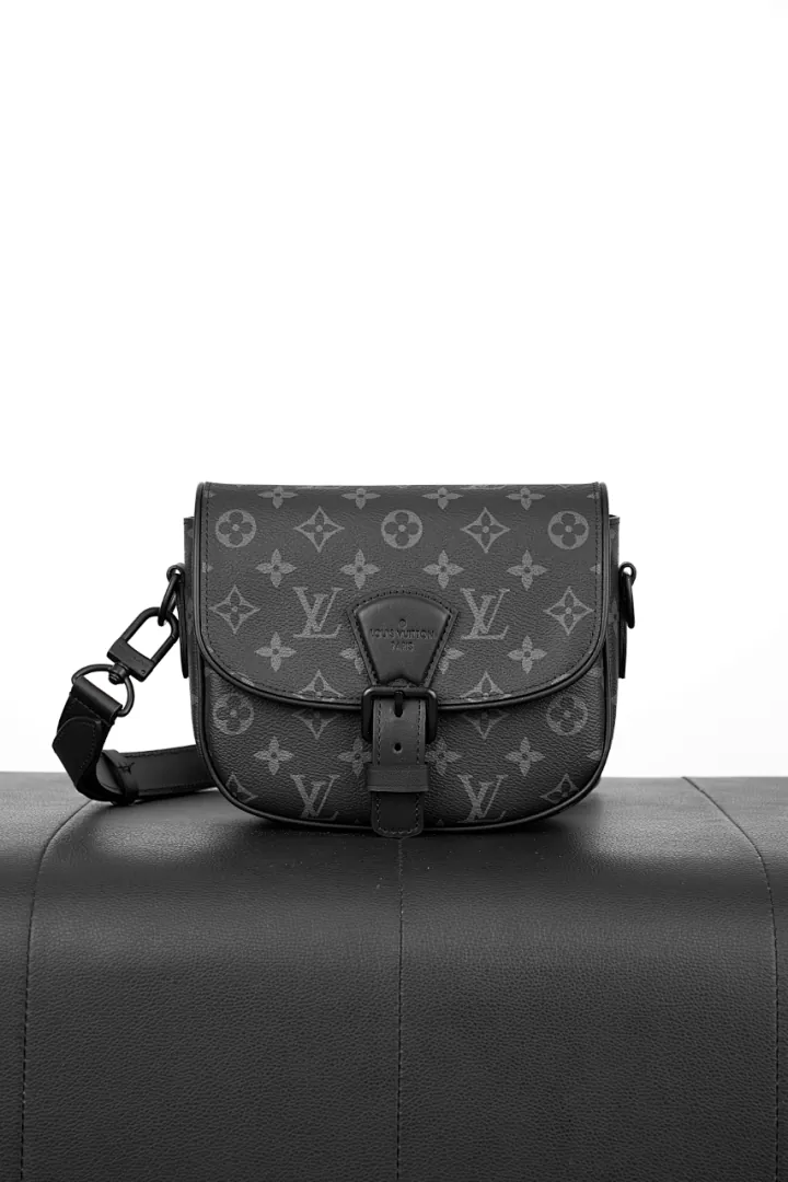Louis Vuitton · Bandolera
