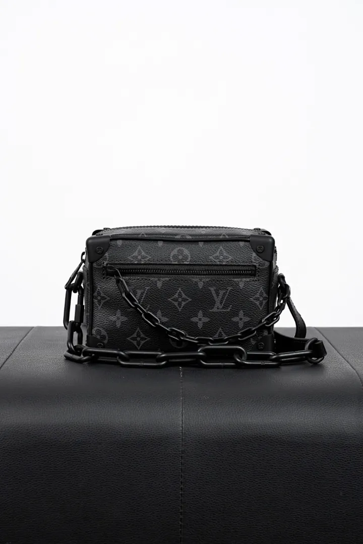 Louis Vuitton · Bandolera