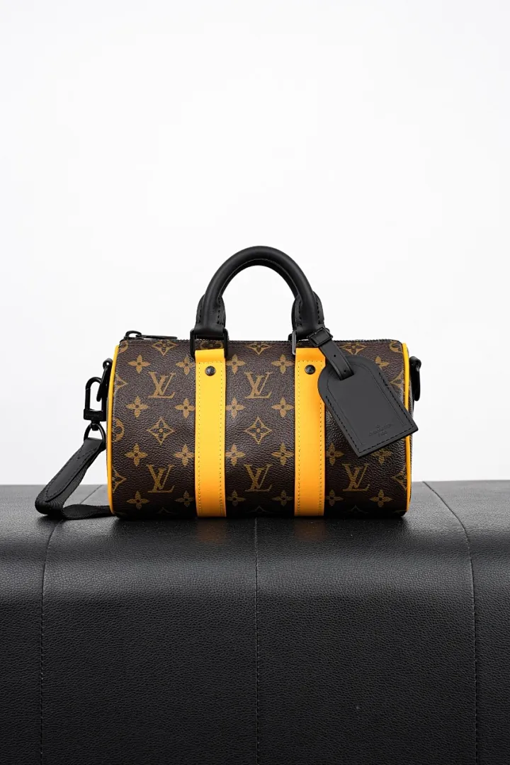 Louis Vuitton · Bandolera