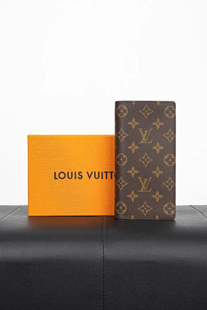 Louis Vuitton · Cartera