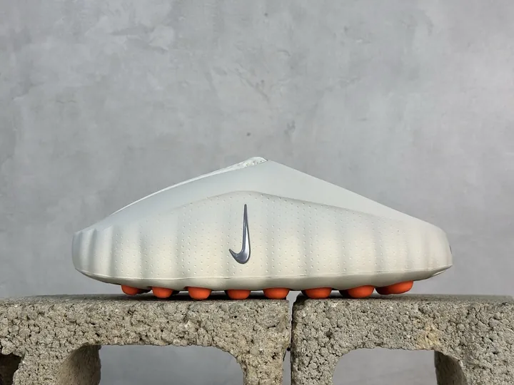 Nike · Sneaker