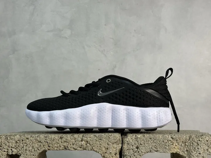 Nike · Sneaker