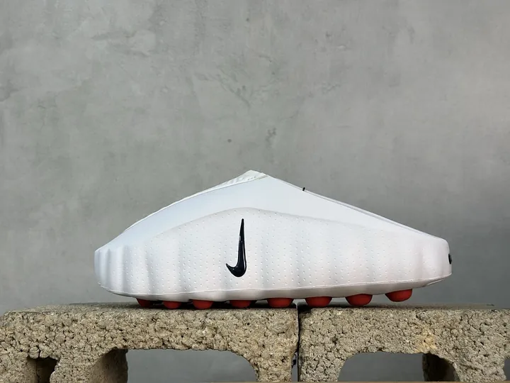 Nike · Sneaker