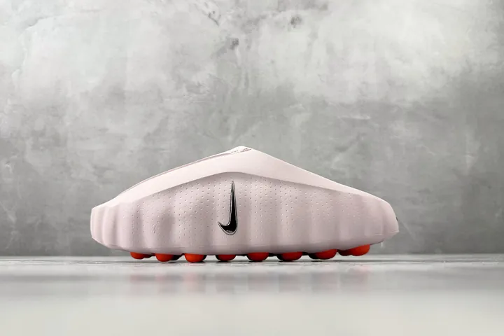 Nike · Sneaker