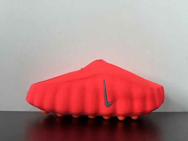 Nike · Sneaker