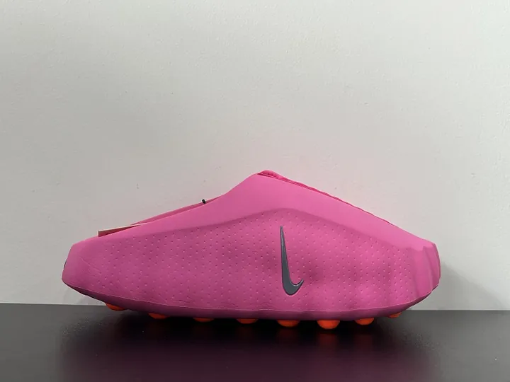 Nike · Sneaker
