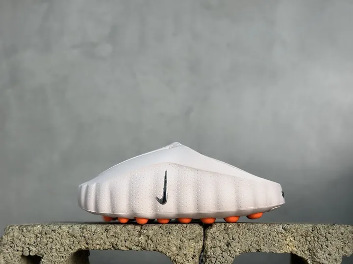 Nike · Sneaker